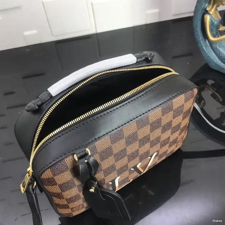LV 1906BL0001 Bags 0723